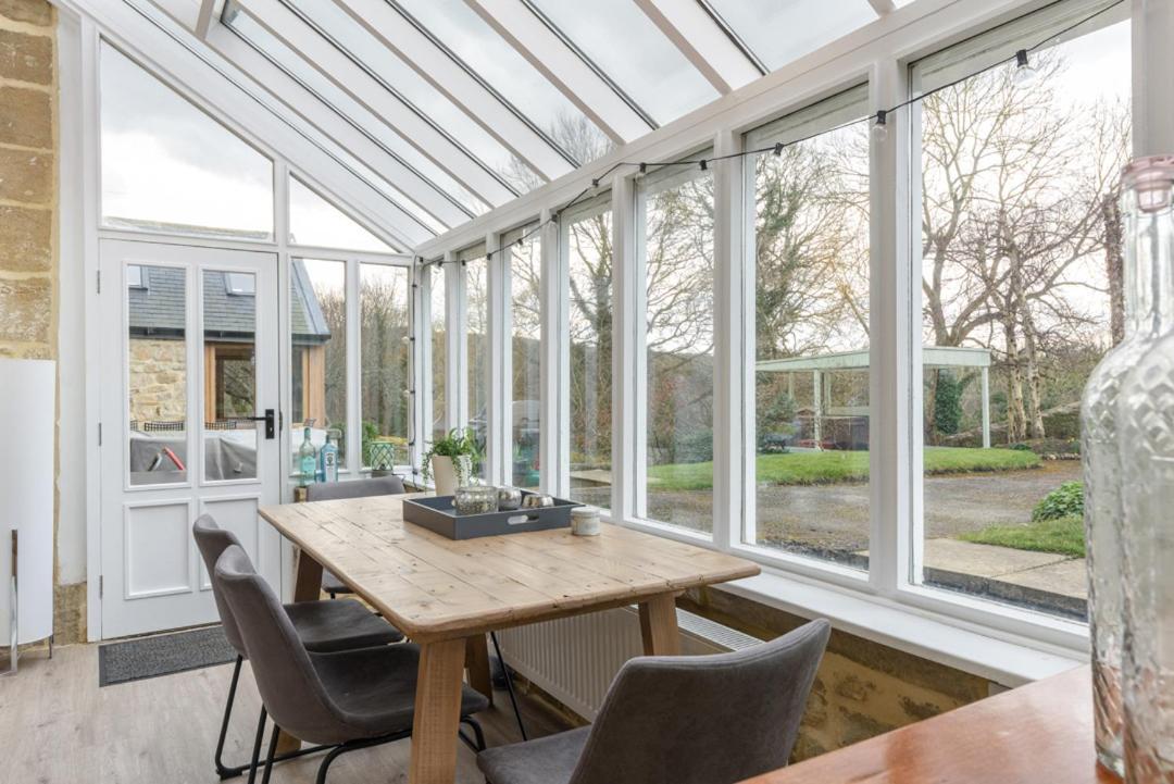 10 Bed Stunning House In Village, With Hot Tub Ovingham Exterior photo